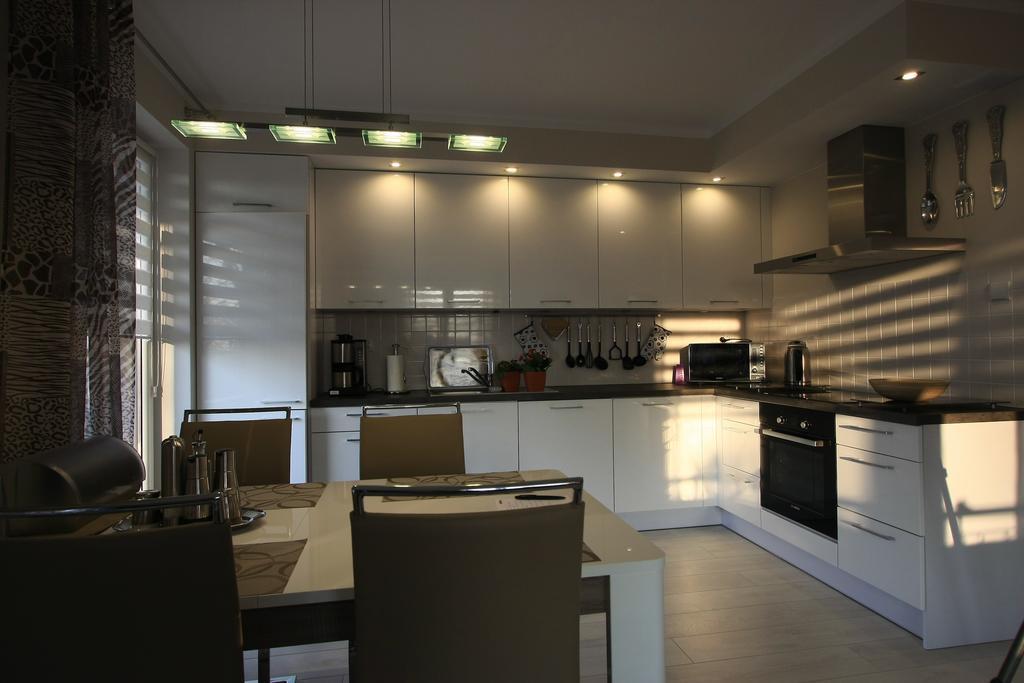 Apartament Deluxe ウストロニエ・モルスキエ 部屋 写真