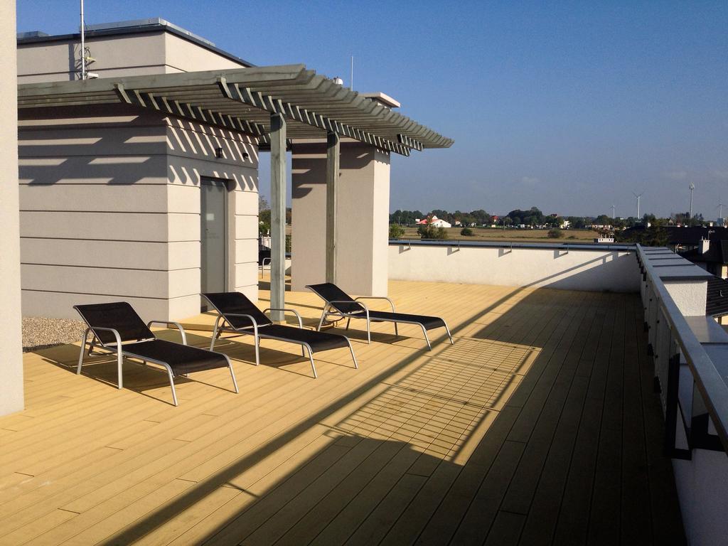 Apartament Deluxe ウストロニエ・モルスキエ エクステリア 写真
